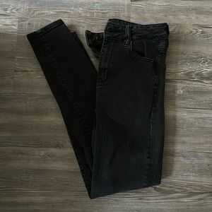 american eagle black skinny jeans (no rips)